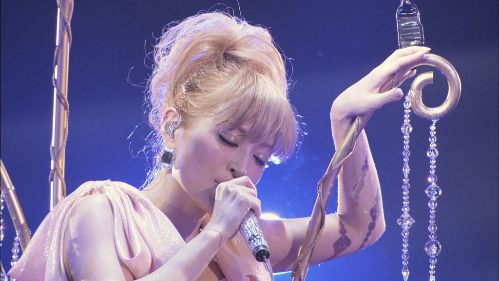图片[2]-滨崎步2010-2011除夕夜倒数演唱会Ayumi Hamasaki – COUNTDOWN LIVE 2010-2011 A ～do it again～《REMUX TS 34.6G》-蓝光演唱会资源网