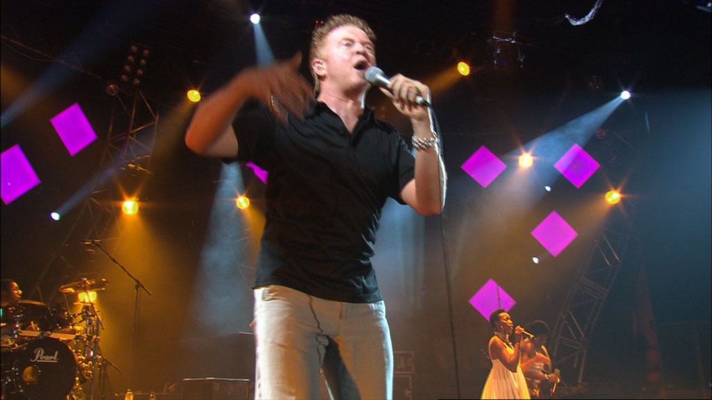图片[5]-纯红乐队2003蒙特勒现场演唱会 Simply Red – Live At Montreux 2003《ISO 33.7G》-蓝光演唱会资源网