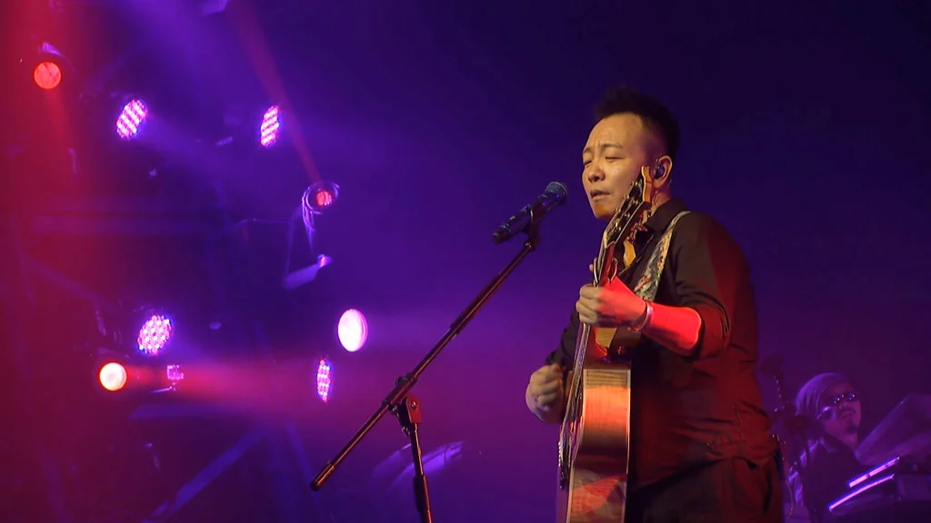 图片[4]-许巍 2015 此时此刻演唱会 北京站 Ci Shi Ci Ke Live 2015《Remux MKV 21G》-蓝光演唱会资源网
