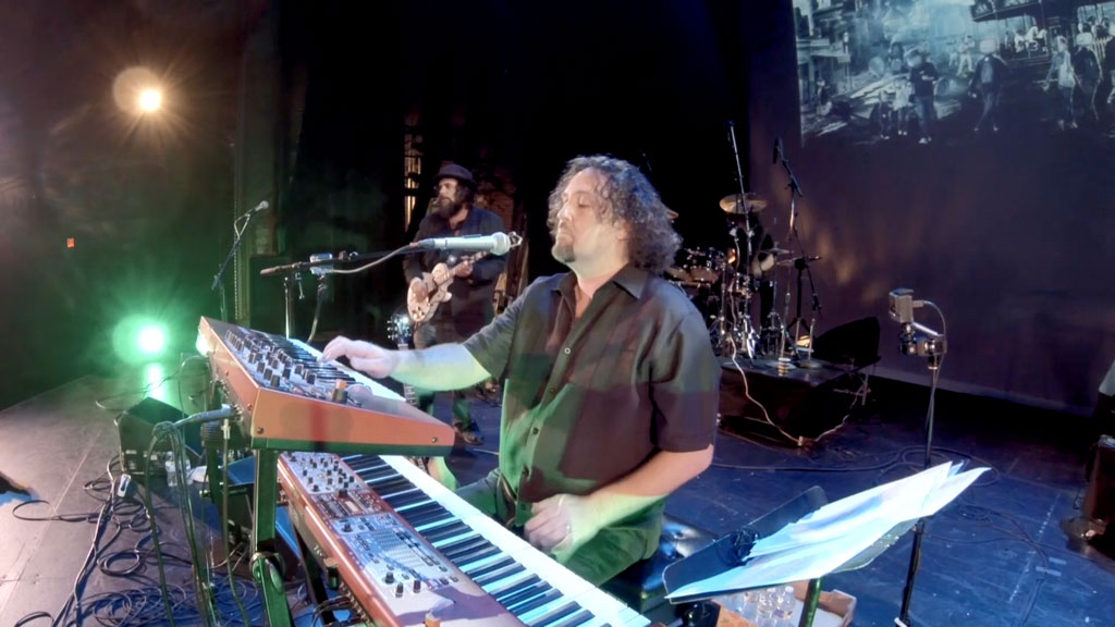 图片[5]-达沃·卡萨那 Dave Kerzner – Static Live 2019 [BDMV 12GB]-蓝光演唱会资源网