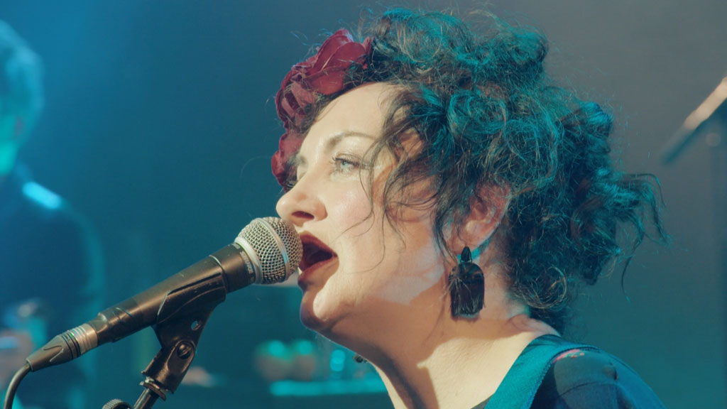图片[4]-Deacon Blue – Live at the Glasgow Barrowlands 2016 [2017]《BDMV 41.3G》-蓝光演唱会资源网