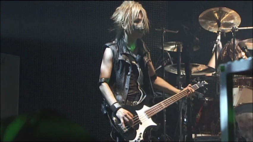 图片[4]-the GazettE – TOUR09 -DIM SCENE- FINAL AT SAITAMA SUPER ARENA 2009 [3DVD ISO 11.8GB]-蓝光演唱会资源网