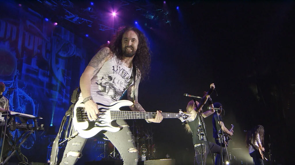 图片[2]-Dragonforce In The Line Of Fire 2014《BDrip MKV 10.7G》-蓝光演唱会资源网
