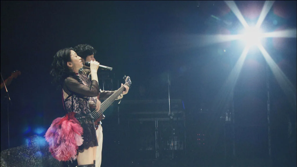 图片[4]-DREAMS COME TRUE – WINTER FANTASIA 2010 – DCTgarden \”THE LIVE!!!\” 2011 [BDISO 29.3GB]-蓝光演唱会资源网