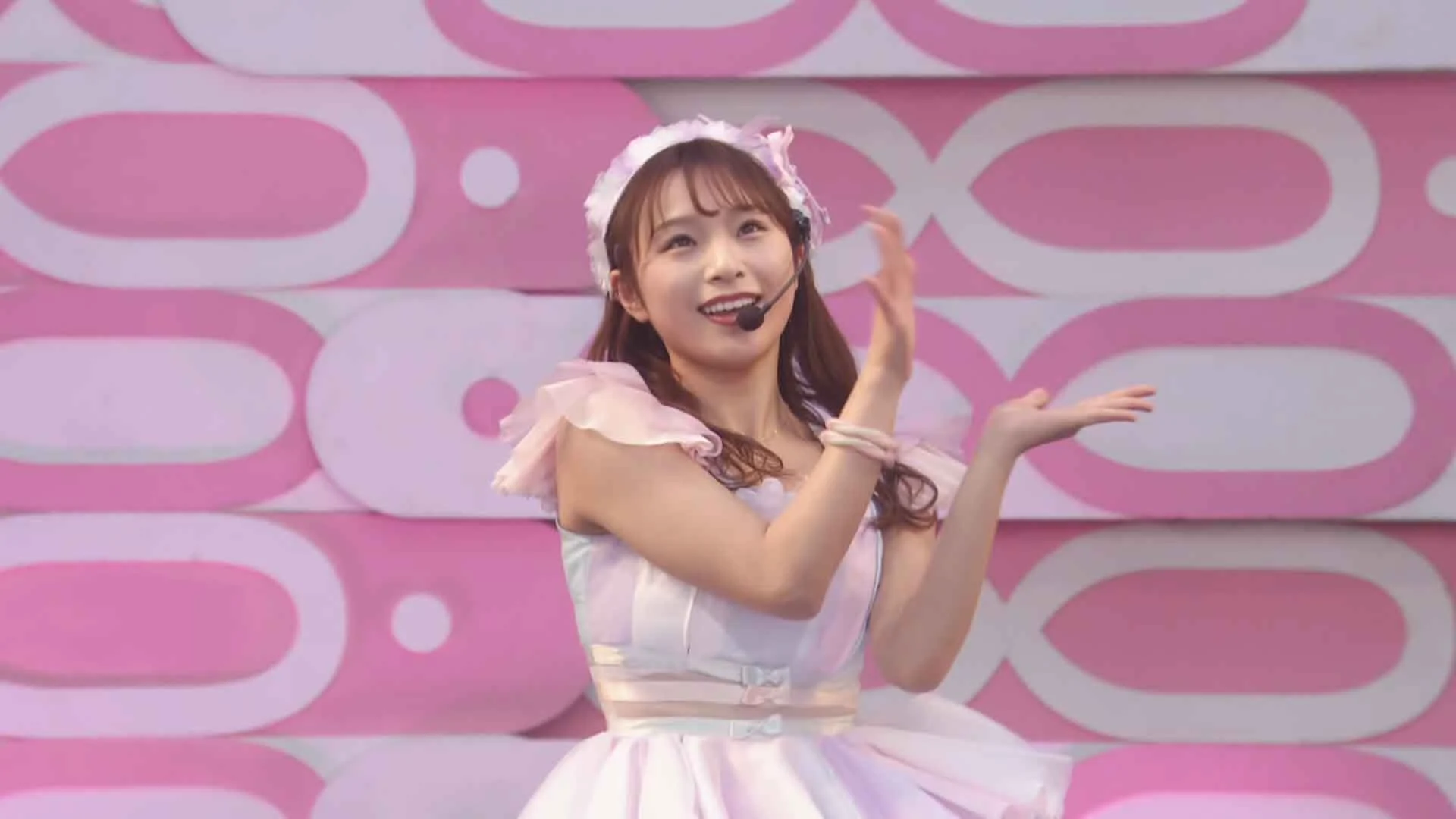 AKB48 Team8 现场蓝光合集AKB48 Team 8 Live Collection《ISO 10碟 295G》-蓝光演唱会资源网