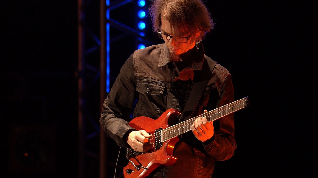 图片[3]-Eddie Jobson – Four Decades Special Concert 2015 1080i Blu-ray《BDMV 40.2G》-蓝光演唱会资源网