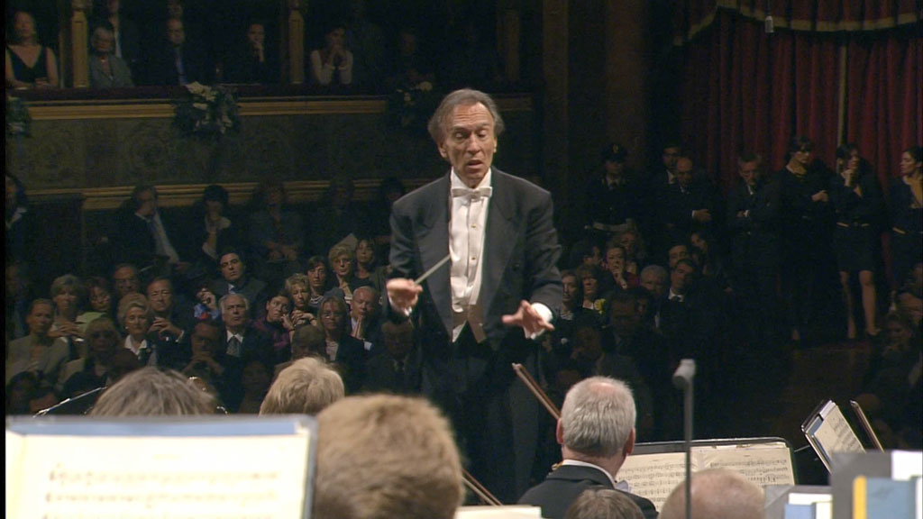 图片[3]-欧洲音乐会 Europakonzert 2002 from Palerm [BDMV 23GB]-蓝光演唱会资源网