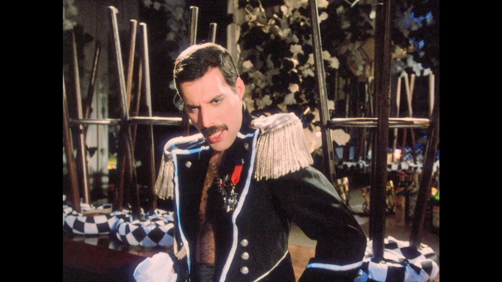 图片[4]-弗雷迪·默丘里 Freddie Mercury – Never Boring 2019《BDMV 14.9GB》-蓝光演唱会资源网