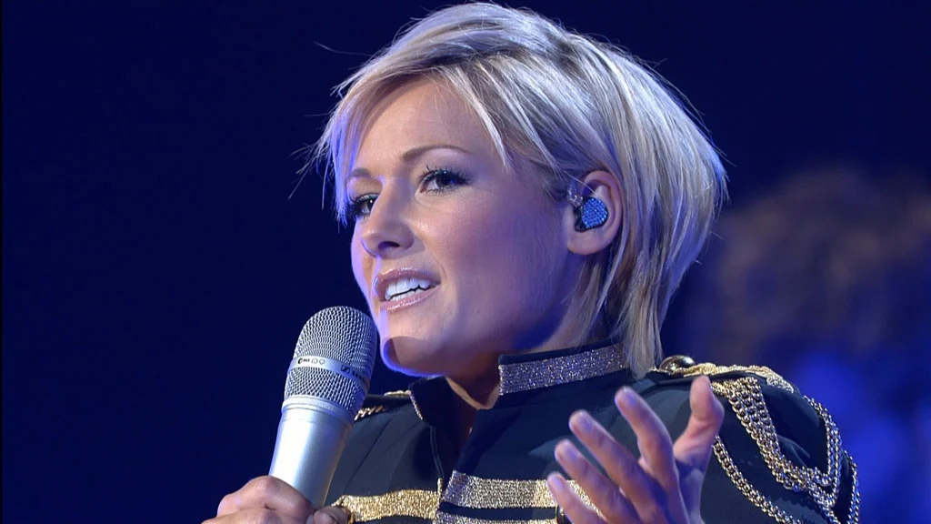 图片[4]-海伦.费莎 Helene Fischer – Farbenspiel Live – Die Stadion-Tournee 2015《BDMV 43.4G》-蓝光演唱会资源网