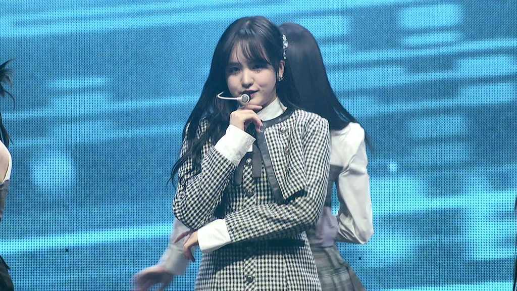图片[4]-아이브 IVE – The First Fan Concert \’The Prom Queens\’ 2023 [BDISO 2BD 77GB]-蓝光演唱会资源网
