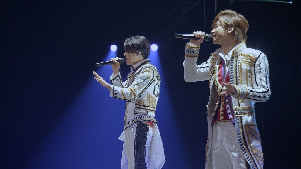 近畿小子 KinKi Kids Concert ｢Memories Moments｣《HDTV TS 15G》-蓝光演唱会资源网