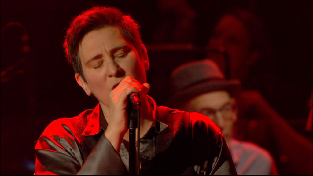 图片[4]-K.D. Lang – Live in London with BBC Orchestra 2008《BDMV 17G》-蓝光演唱会资源网