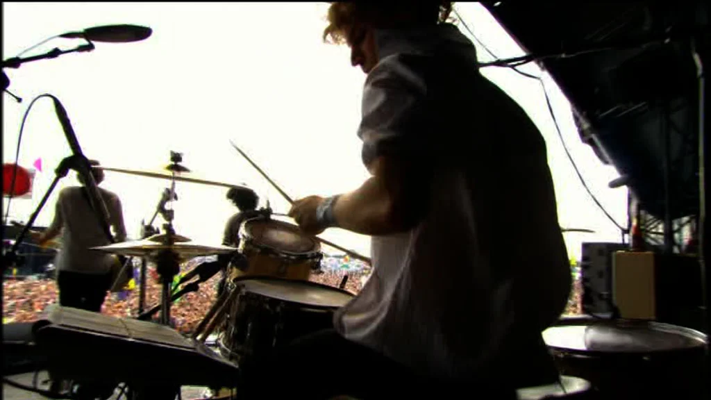 图片[6]-Klaxons – Glastonbury Festival 2007 [DVD ISO 0.86GB]-蓝光演唱会资源网