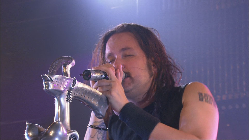 Korn – Live at Montreux 2004《Remux MKV 20.3G》-蓝光演唱会资源网