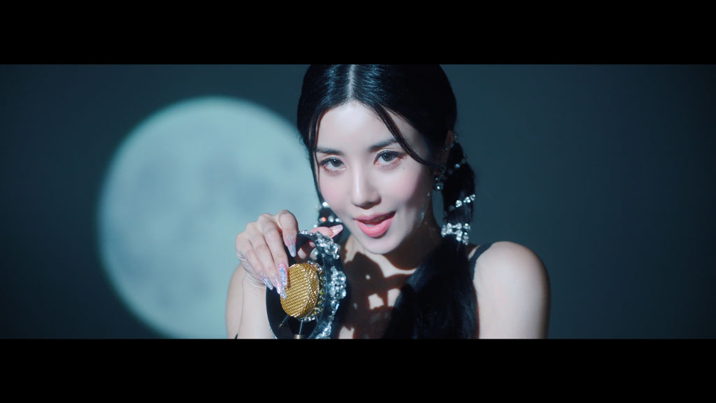 Kwon Eun Bi – Underwater 1080P [Bugs MP4 1.1GB]-蓝光演唱会资源网