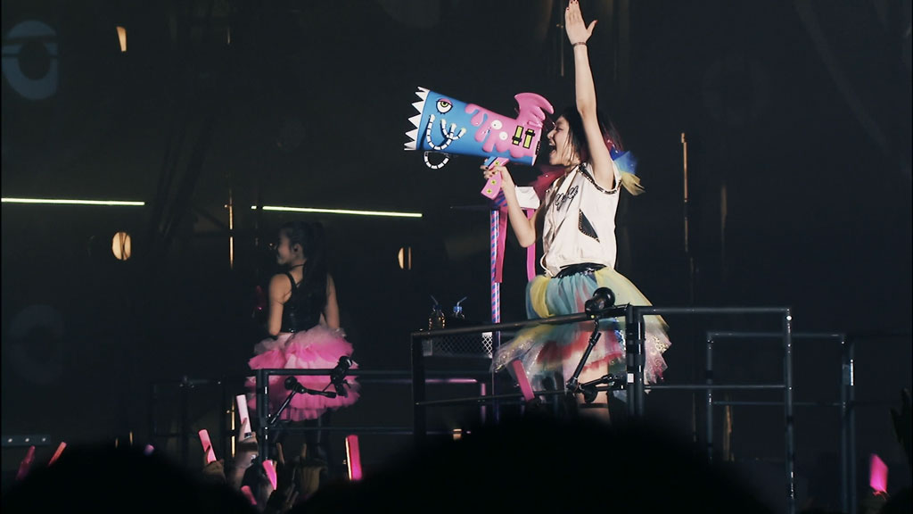 图片[3]-织部里纱 LiSA  LiVE is Smile Always～メガスピーカー～ in幕張メッセ国際展示場 2015《BDrip MKV 12.4G》-蓝光演唱会资源网