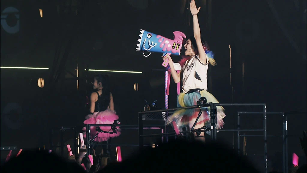 图片[3]-织部里纱 LiSA  LiVE is Smile Always～メガスピーカー～ in幕張メッセ国際展示場 2015《BDrip MKV 12.4G》-蓝光演唱会资源网