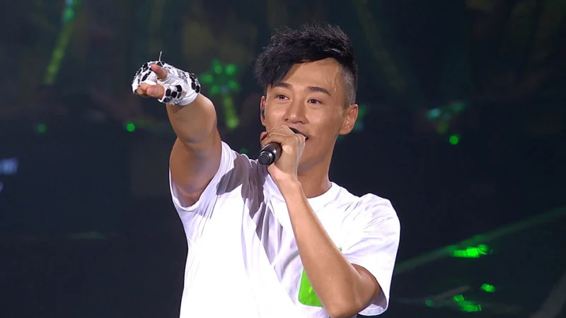 林峰演唱会 Light Up My Live Concert 2011 Karaoke《ISO 23G》-蓝光演唱会资源网