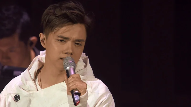 图片[4]-卢冠廷 超乎想象 Beyond Imagination 2016 香港红馆演唱会 [BDISO 2BD 55.79GB]-蓝光演唱会资源网