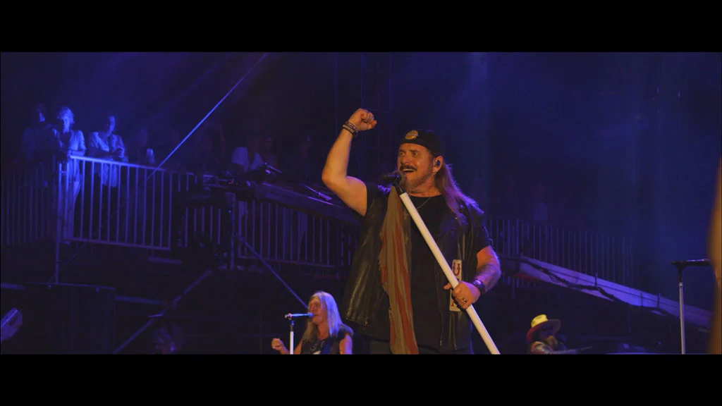 图片[4]-Lynyrd Skynyrd – Last Of The Street Survivors 2020《BDMV 32G》-蓝光演唱会资源网