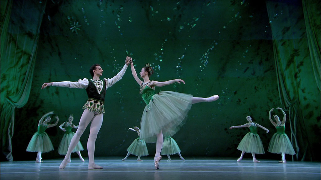 图片[2]-马林斯基芭蕾舞团 珠宝 Jewels In Mariinsky Theatre 2006《ISO 22.7G》-蓝光演唱会资源网