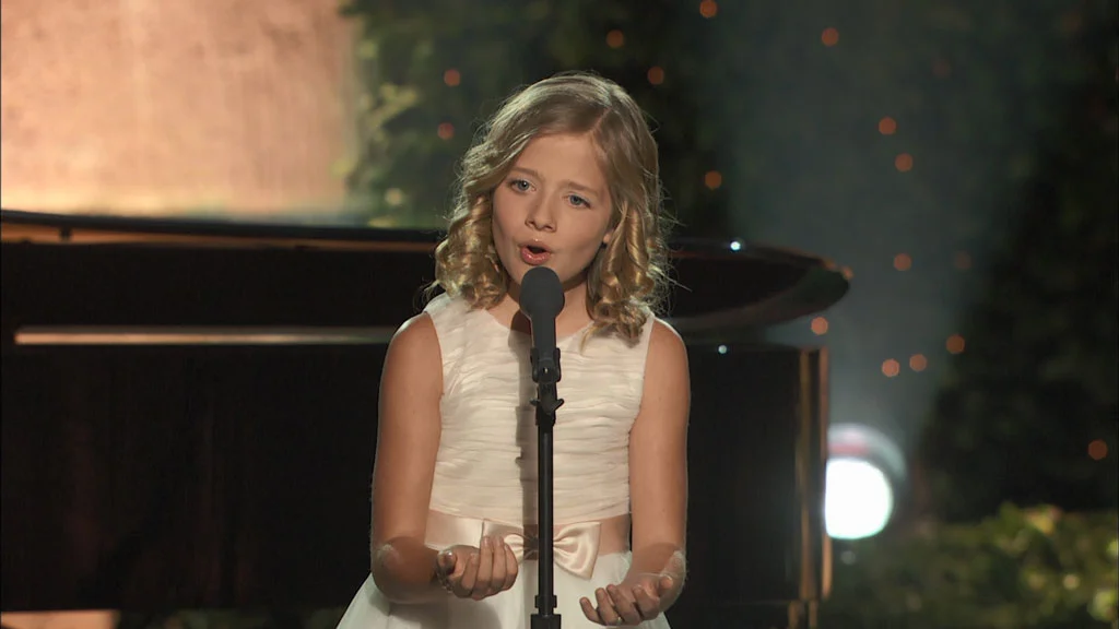图片[2]-杰姬·伊万可 梦想起飞 2011演唱会 Jackie Evancho – Dream With Me in Concert 2011 [BDISO 22.29GB]-蓝光演唱会资源网