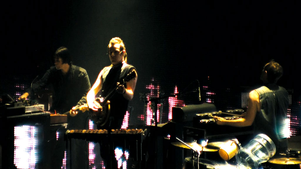 图片[4]-九寸钉乐团 Nine Inch Nails – Another Version of the Truth 2009 1080i Blu-ray AVC DD 5.1《BDMV 19.1GB》-蓝光演唱会资源网