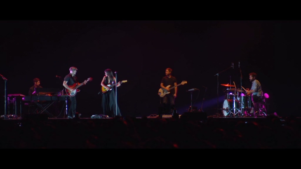 图片[8]-Amaral – Superluna (Directo Desde El Planeta Tierra) 2017 [DVD ISO 5.39GB]-蓝光演唱会资源网