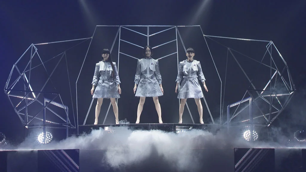 图片[5]-电音香水 Perfume 6th Tour 2016 COSMIC EXPLORER [BDISO 3BD 105.55 GB]-蓝光演唱会资源网