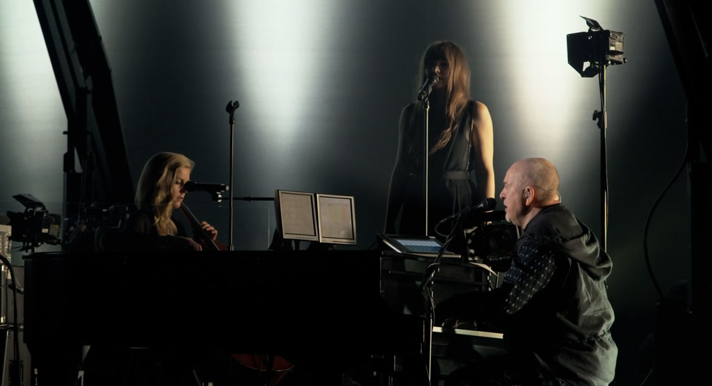 图片[3]-彼得·盖布瑞尔 Peter Gabriel – Back to Front – Live in London 2014《BDrip MKV 12.2G》-蓝光演唱会资源网