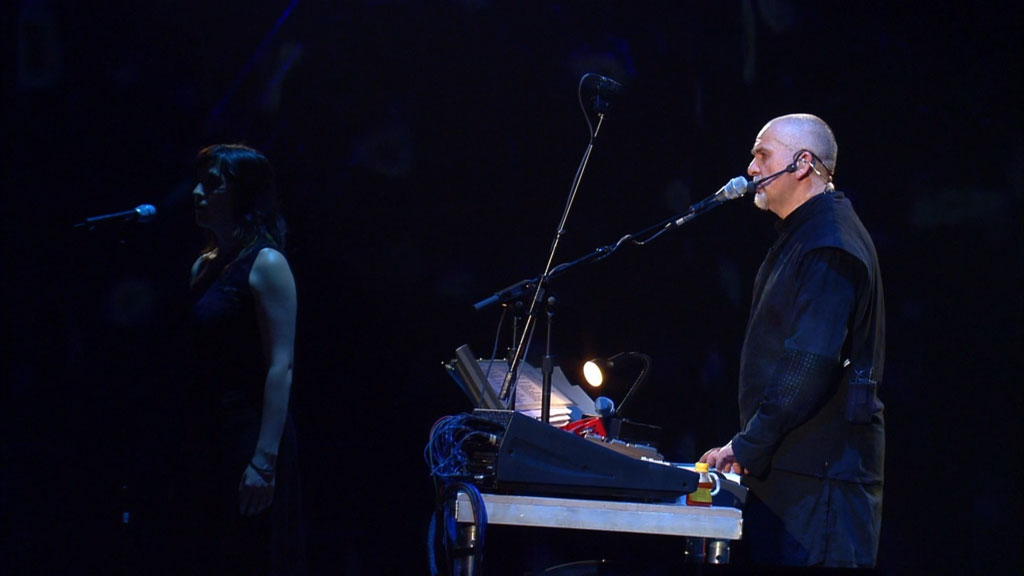 图片[5]-彼得·盖布瑞尔 Peter Gabriel – Growing Up Live – Still Growing Up & Unwrapped 2016《BDMV 42G》-蓝光演唱会资源网