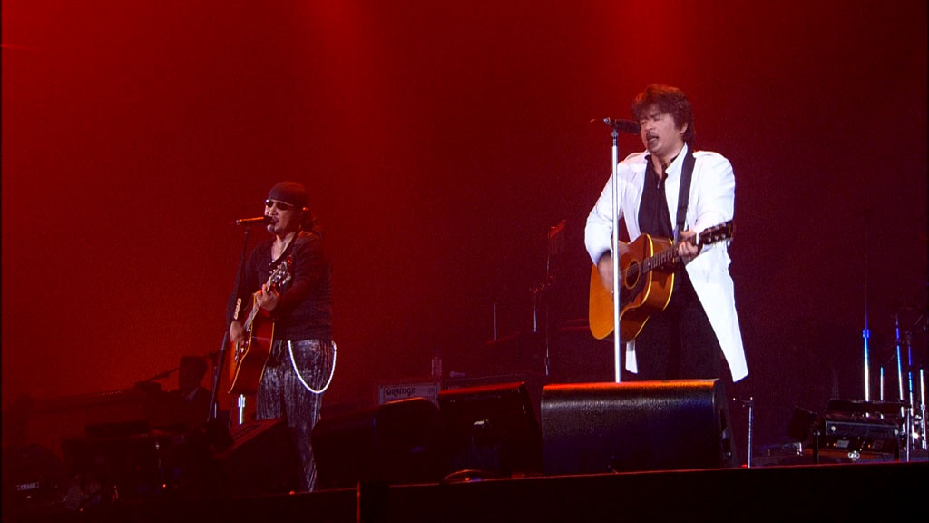 恰克与飞鸟 CHAGE and ASKA COUNTDOWN LIVE 2003-2004 in SAPPORO DOME《BDISO 38.1G》-蓝光演唱会资源网