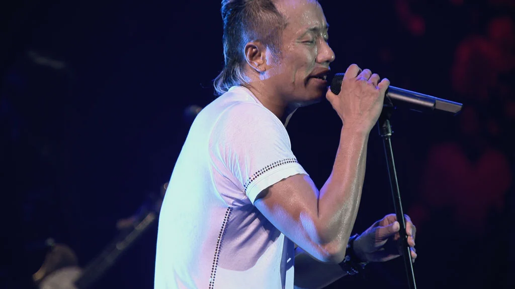 图片[5]-長渕剛 Tsuyoshi Nagabuchi – ARENA TOUR 2010-2011 TRY AGAIN LIVE at YOYOGI NATIONAL STADIUM 2011 [BDMV 21GB]-蓝光演唱会资源网