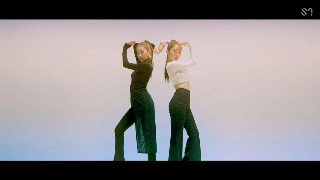 Red Velvet IRENE & SEULGI – Naughty 1080P [Bugs MP4 650.8MB]-蓝光演唱会资源网