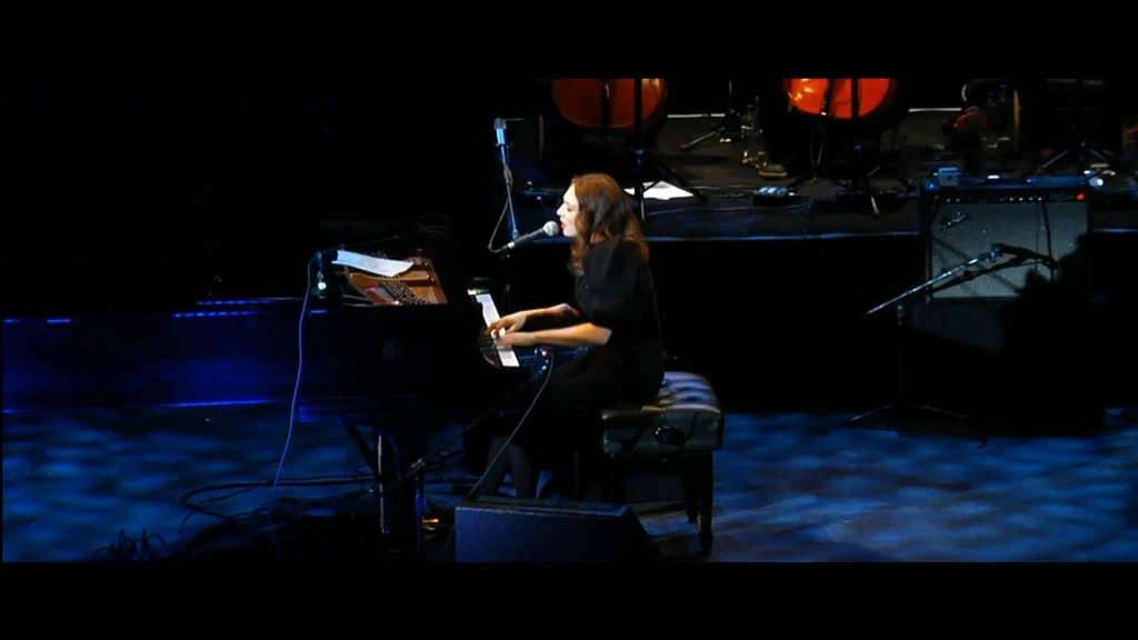 图片[4]-Regina Spektor – Live in London 2010《BDMV 21.9G》-蓝光演唱会资源网