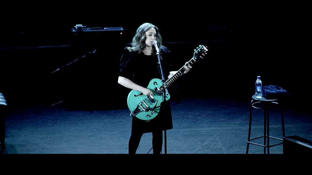 图片[5]-Regina Spektor – Live in London 2010《BDMV 21.9G》-蓝光演唱会资源网