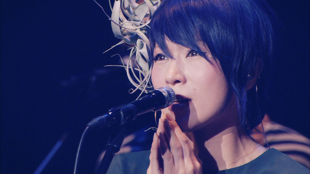 愛内里菜 – RINA AIUCHI THANX 10th ANNIVERSARY LIVE-MAGIC OF THE LOVE- 2010 [2DVD ISO 9.27GB]-蓝光演唱会资源网