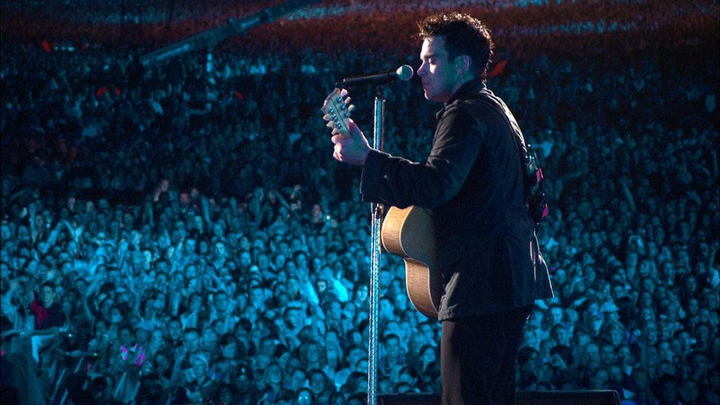 图片[4]-罗比威廉姆斯2003年现场演唱会10周年纪念版 Robbie Williams Live at Knebworth 2013 10th Anniversary Edition《BDMV 33.7G》-蓝光演唱会资源网