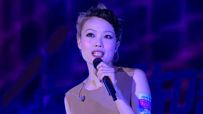 容祖儿-新城2011音乐会 Metroinfo X joey live《TS 26.42G》-蓝光演唱会资源网