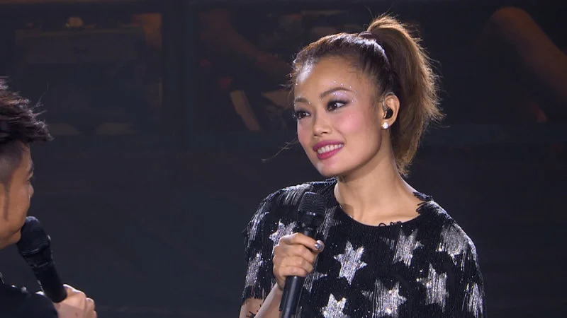 图片[6]-容祖儿&李克勤 Joey Yung & Hacken Lee Concert Live 2015 香港红馆演唱会 [BDISO 2BD 66.59GB]-蓝光演唱会资源网