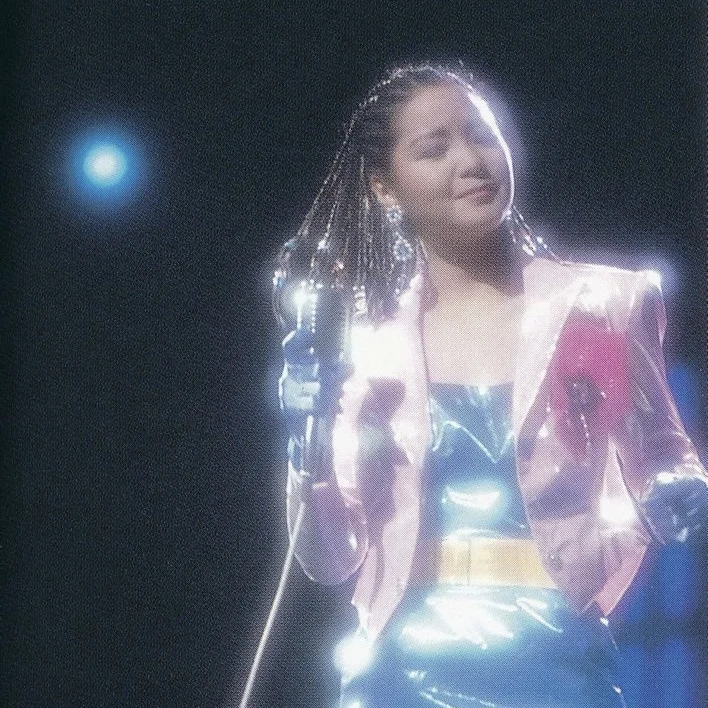 邓丽君 – 1985 日本NHK大会堂「ONE ONLY」演唱会 2024「伝説のコンサート」重播版 [HDTV TS 11.63G]-蓝光演唱会资源网