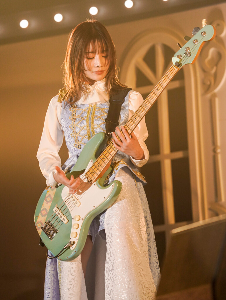 图片[4]-SILENT SIREN 年末スペシャルLIVE TOUR 2021『FAMILIA』＠東京体育館 2021.12.30 [BDrip MKV 9.12GB]-蓝光演唱会资源网