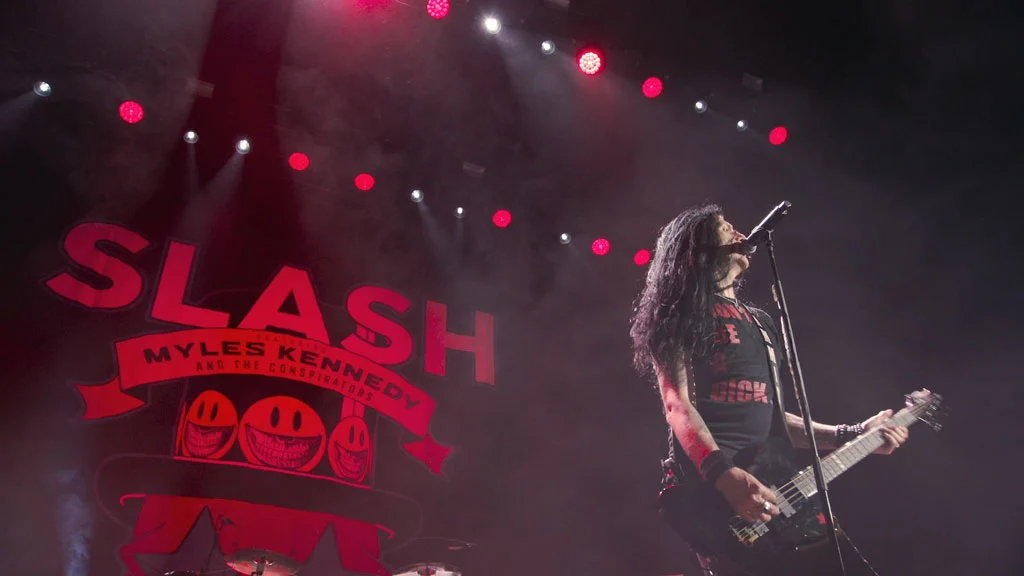 图片[4]-美国流行摇滚 Slash Living The Dream Tour 2019《BDMV 37.1G》-蓝光演唱会资源网