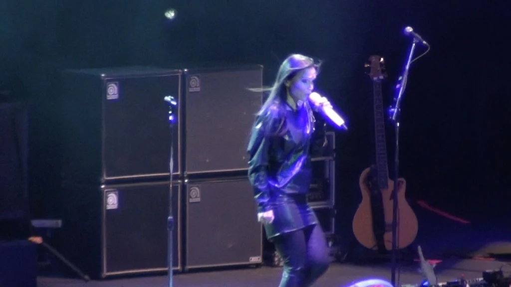 图片[3]-塔雅·图仑尼 Tarja Turunen – Luna Park Ride 2015 Blu-ray AVC 1080i DTS-HD MA 5.1《BDMV 33.2G》-蓝光演唱会资源网
