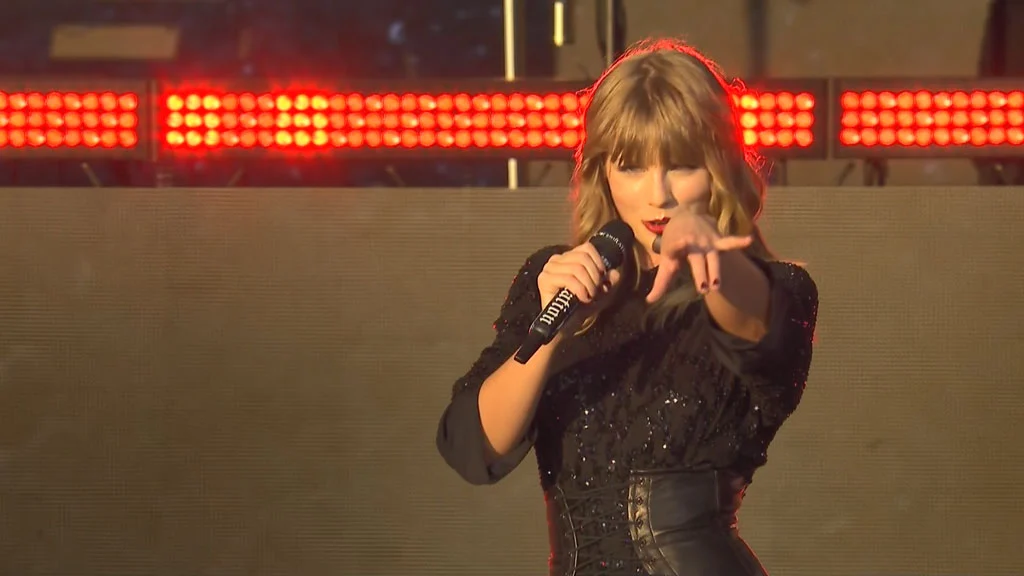 图片[3]-泰勒·斯威夫特 Taylor Swift – BBC The Biggest Weekend 2018 (Main Stage, Swansea, Singleton Park – 27May2018) [HDTV TS 3.22GB]-蓝光演唱会资源网