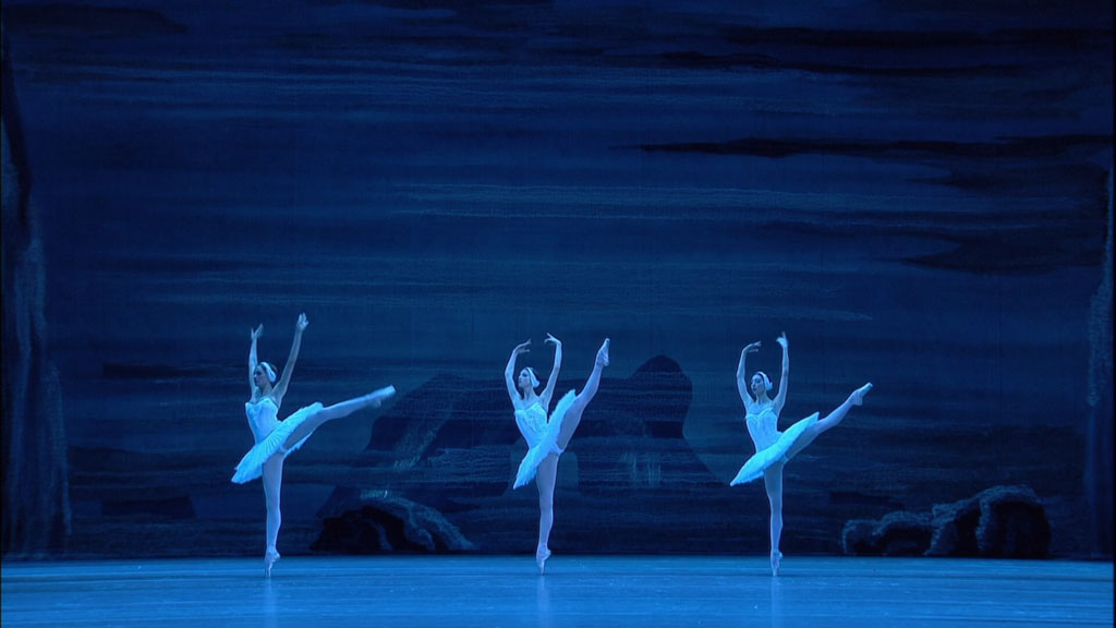 图片[3]-Tchaikovsky – Swan Lake – Svetlana Zakharova, Bolshoi Ballet, Pavel Sorokin 2015《BDMV 22.4G》-蓝光演唱会资源网