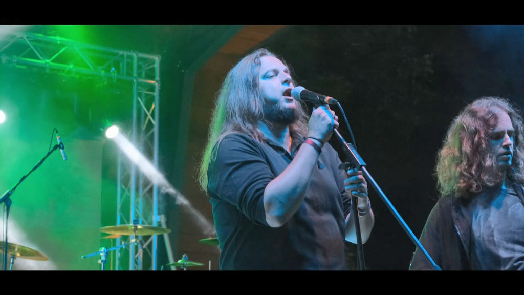 图片[3]-Thy Catafalque – Mezolit – Live At Fekete Zaj 2022《BDMV 14.9GB》-蓝光演唱会资源网