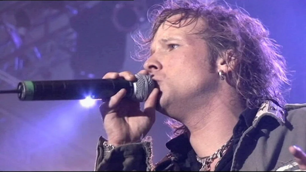 图片[5]-Tobias Sammet\’s Avantasia – The Flying Opera  Around The World In Twenty Days – Live 2008《BDMV 45.7G》-蓝光演唱会资源网