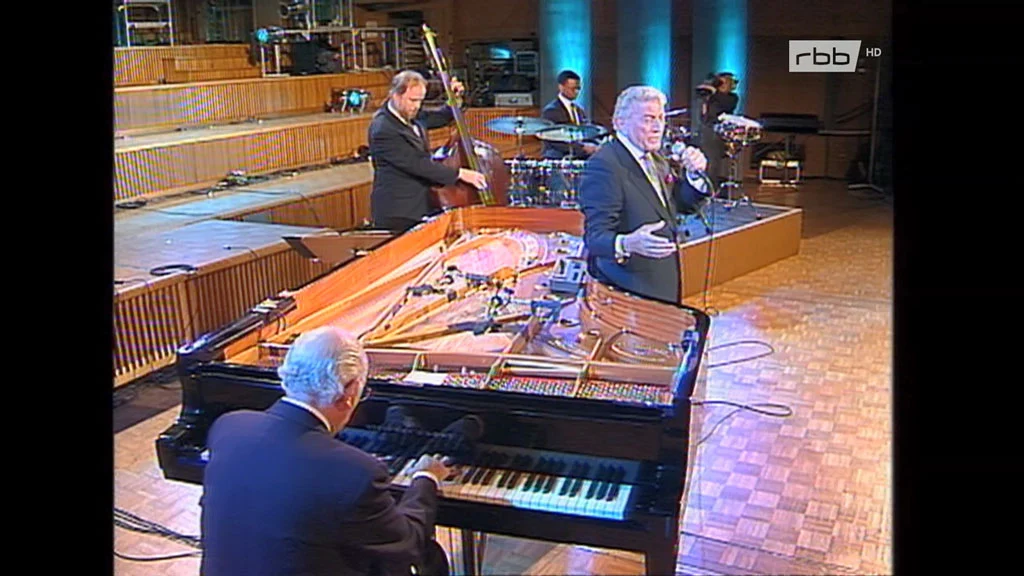 图片[2]-托尼·班奈特 Tony Bennett – Live in Berlin\’96 2023 720P [HDTV TS 5.83GB]-蓝光演唱会资源网