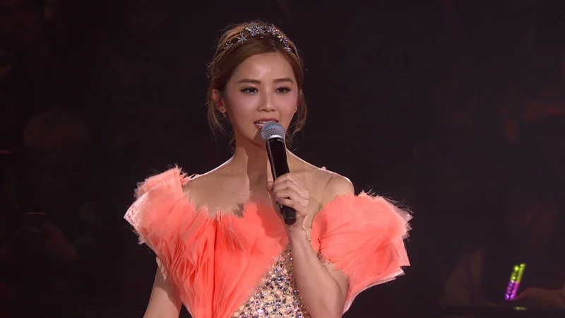 图片[3]-Twins LOL Live in Hong Kong 2015 BluRay 1080p x264 DTS CMCT《BDrip MKV 17.9G》-蓝光演唱会资源网